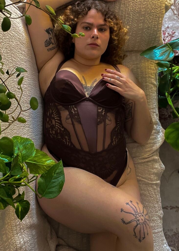 Kurvige Escort Berlin Plus Size
