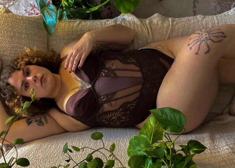 Kurvige Escort Berlin Plus Size